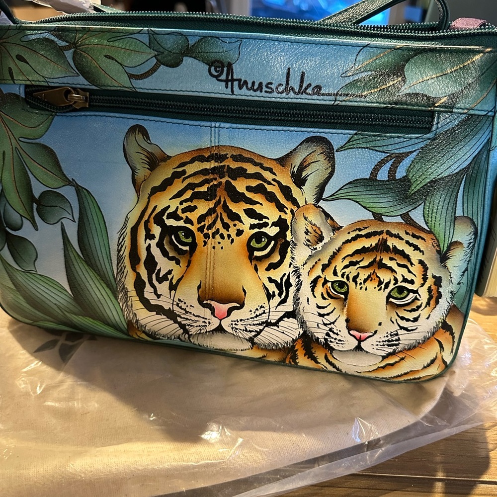 Anuschka Tiger and Cub Art Handbag NWT